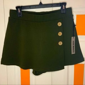 Haute Monde Green Skort